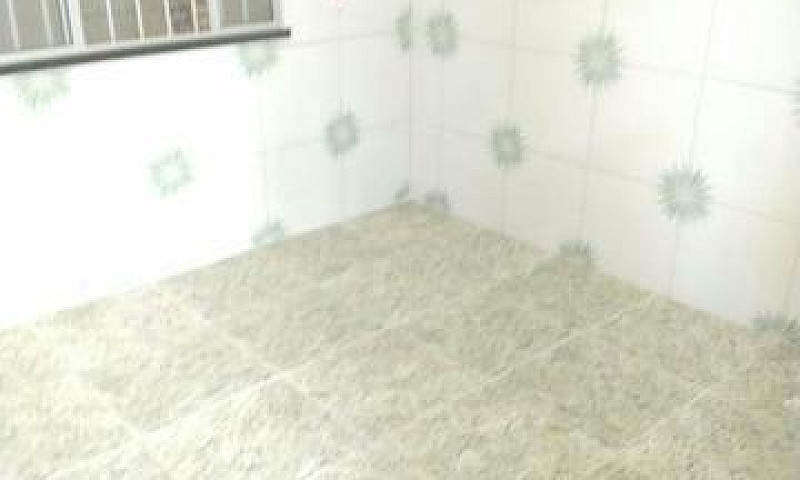 Aluga Se Apartamento...