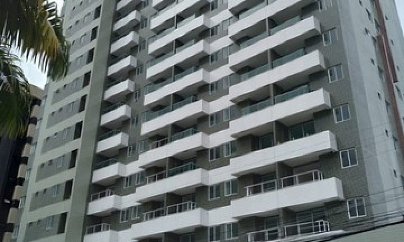 Apartamento Tipo Qua...
