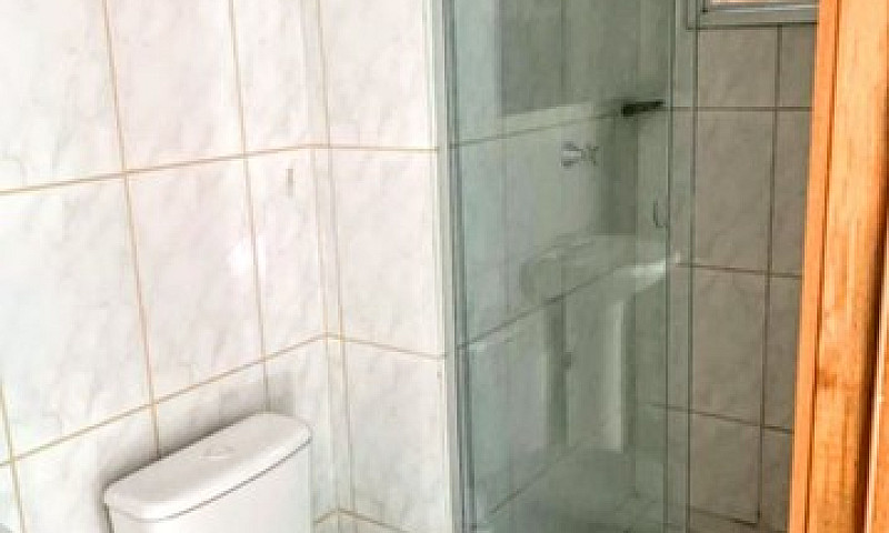 Apartamento Semimobi...