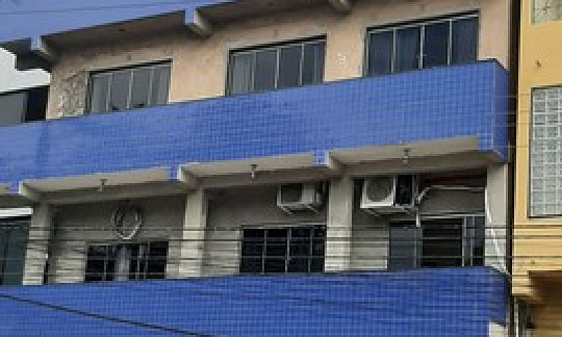 Vendo Prédio De 3 An...