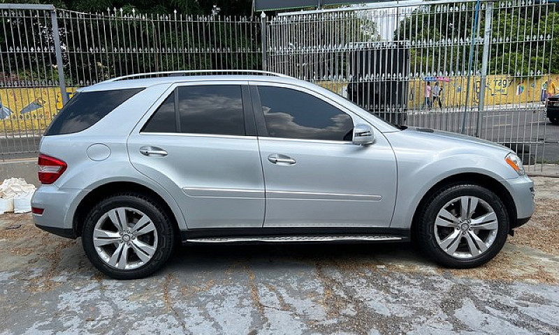 Mercedes Bens Ml 350...