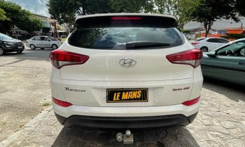 Hyundai Tucson Gls 1...