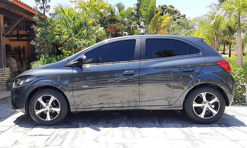 Onix Ltz 1.4 8V Flex...