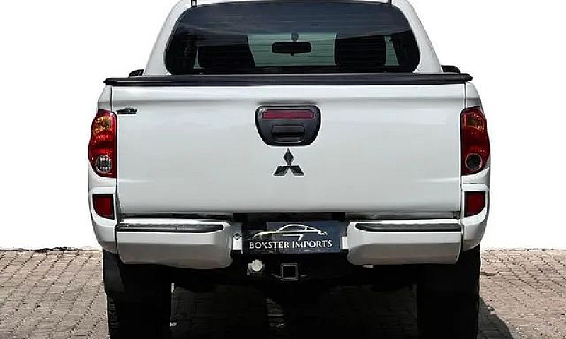 Mitsubishi L200 Trit...