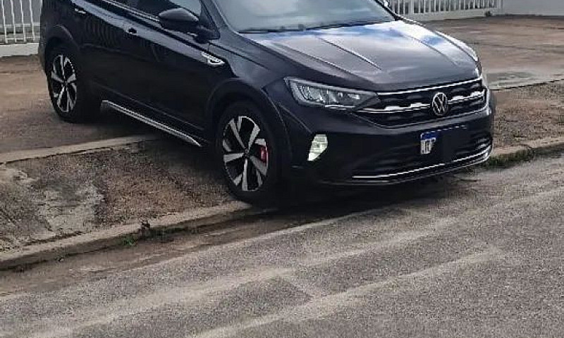 Volkswagen Nivus Hig...