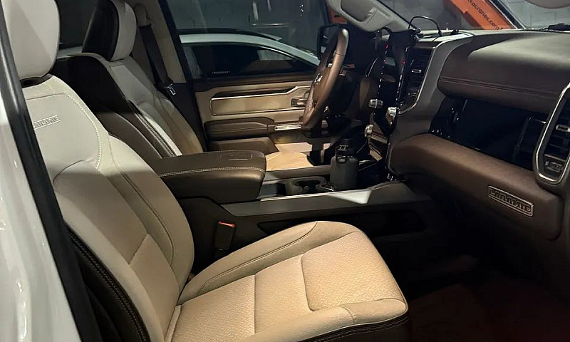 Ram 1500 Laramie 3.0...