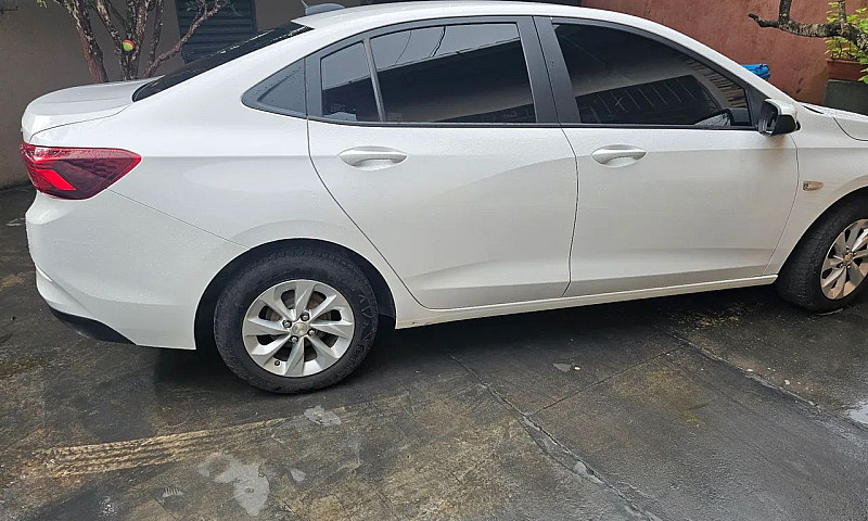 Chevrolet Onix Plus ...
