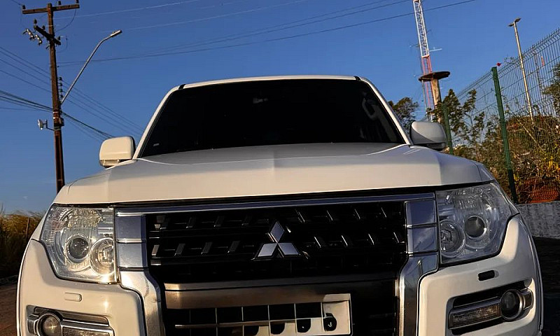 Pajero Full 2019 7Lu...