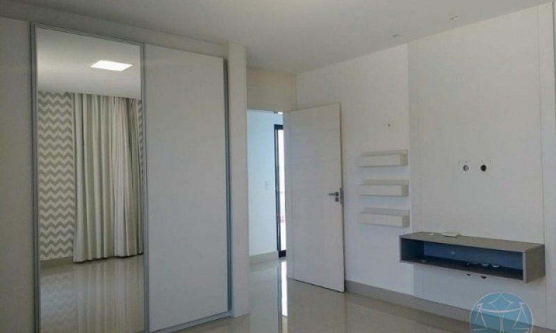 Casa No Alphaville...