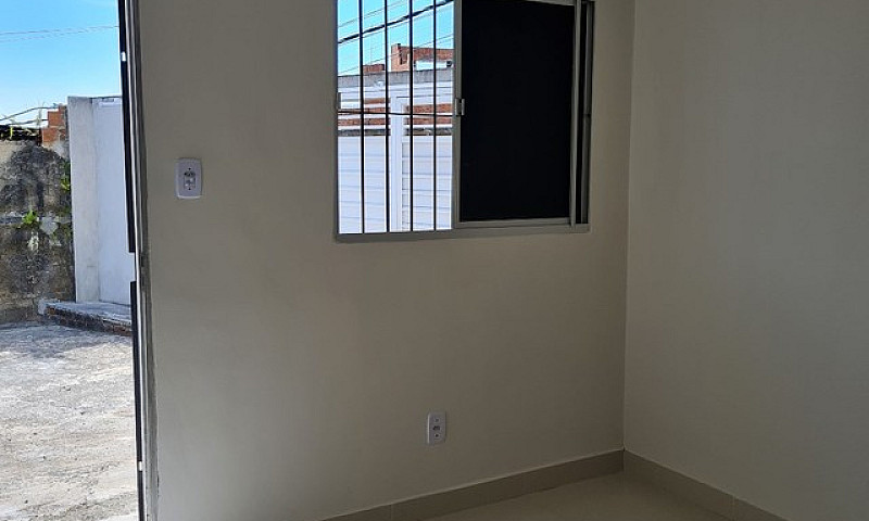 Casa Com Dois Quarto...