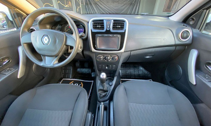 Renault Sandero Expr...