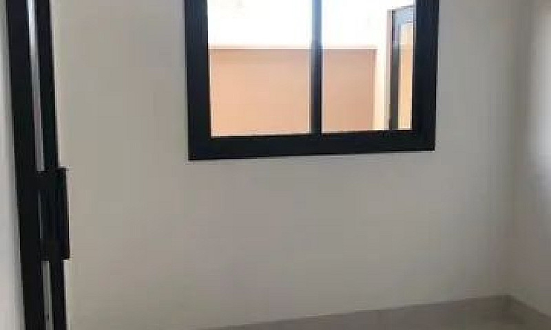 Casa Nova Parque Vil...