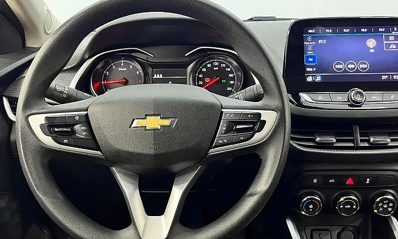 Chevrolet Onix Hatch...