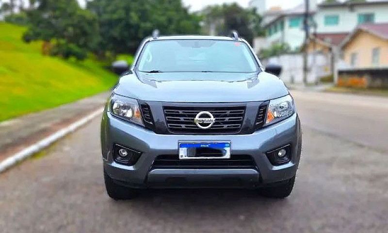 Nissan Frontier Atta...
