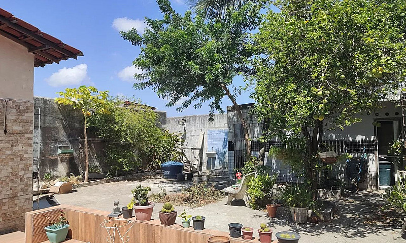 Vendo Casa Muito Boa...