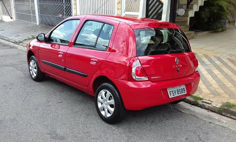 Renault Clio Express...