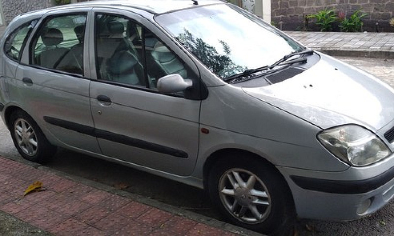 Renault Scenic 1.6 1...
