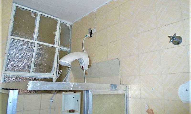 Apto De 2 Quartos Ju...