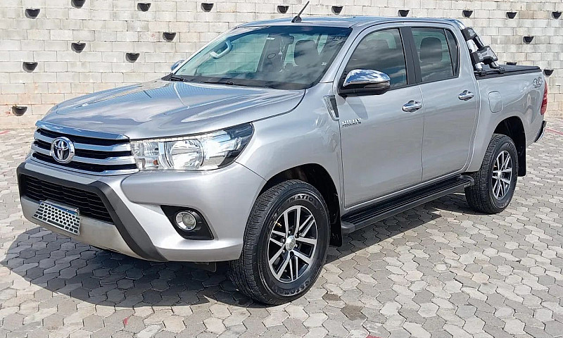 Toyota Hilux Cd Sr 4...