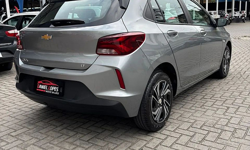 Chevrolet Onix Hatch...