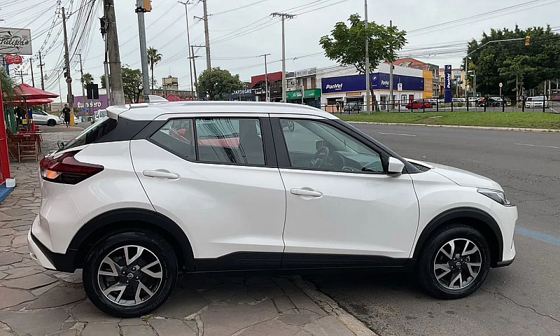 Nissan Kicks Sense 1...