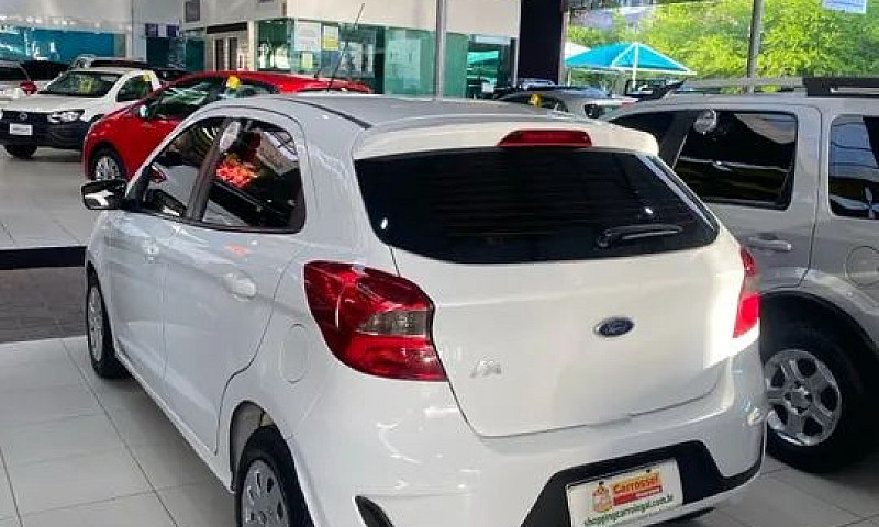 Ford Ka Hatch  2020...