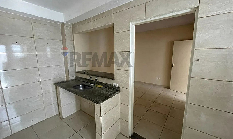 Casa Com 1 Dormitóri...