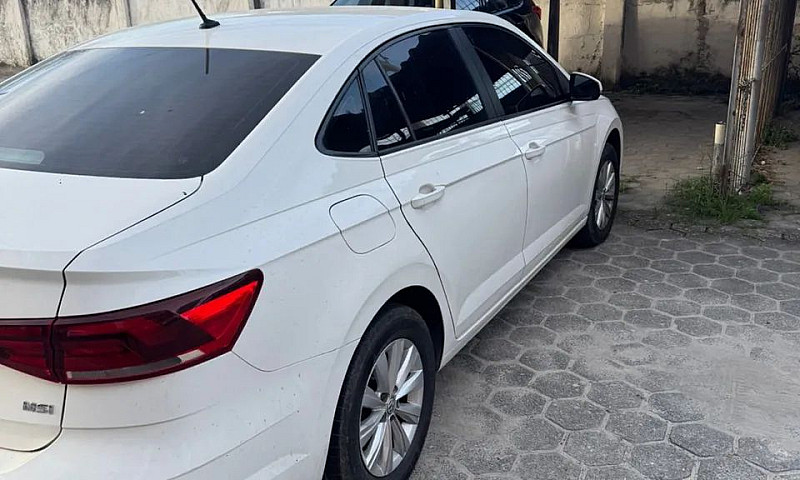 Volkswagen Virtus 1....