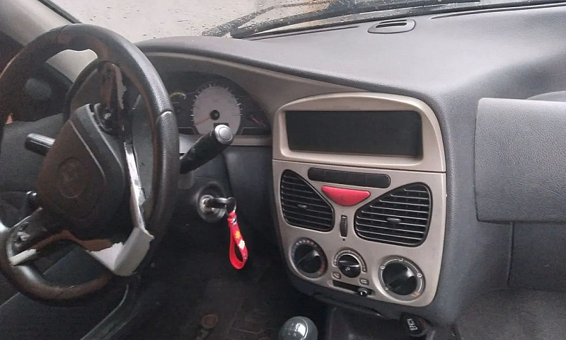 Fiat Palio 1.0 Econo...