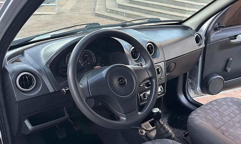 Chevrolet Prisma Sed...