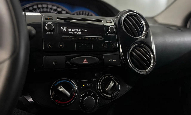 Toyota Etios Xs 1.5 ...