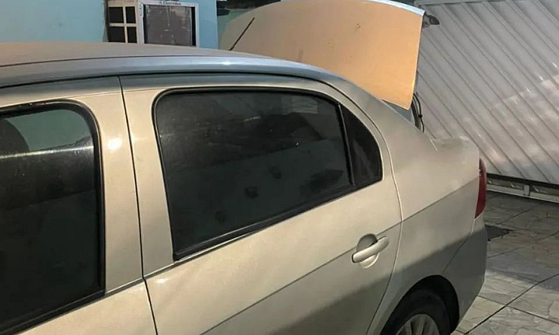 Volkswagen Voyage Tr...