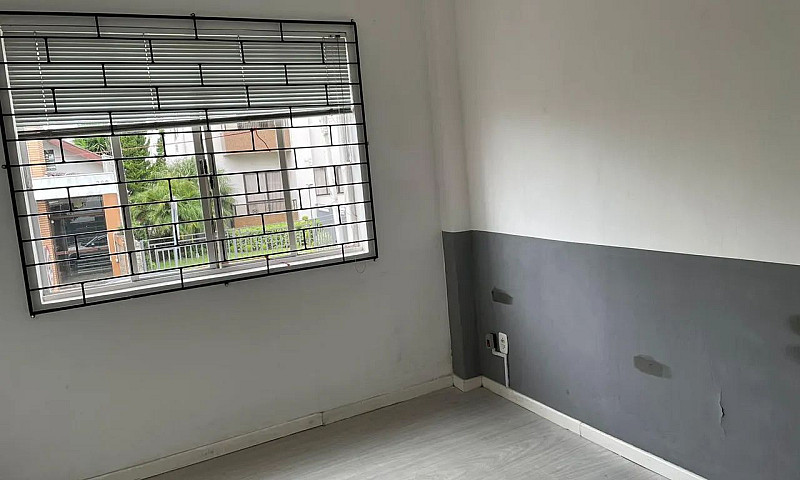 Casa Comercial Em La...