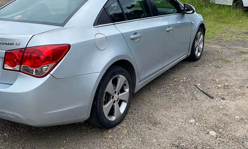Chevrolet Cruze Lt 1...