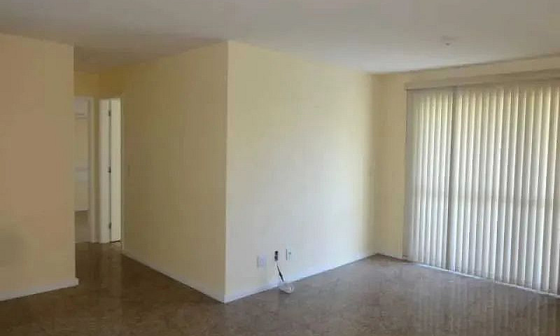 Apartamento : Padrão...