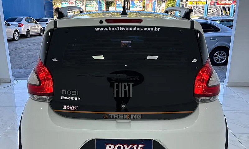 Fiat Mobi Trekking 1...