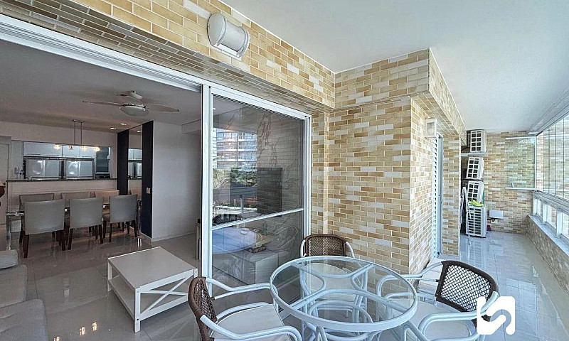 Apartamento Com 3 Do...