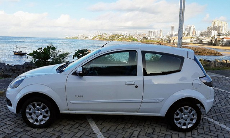 Ford Ka Class 2013 Ú...