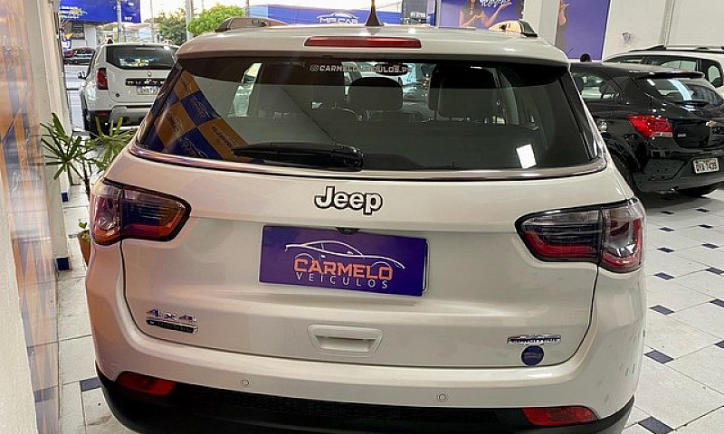 Jeep Compass Longitu...