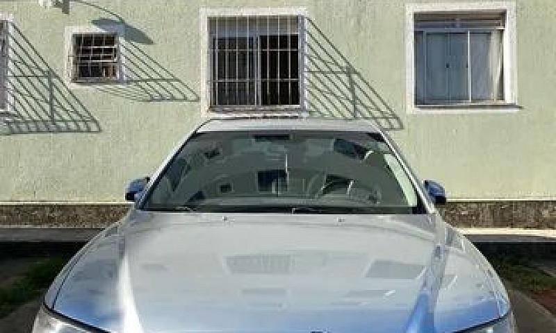 Hyundai Azera 3.3 V6...