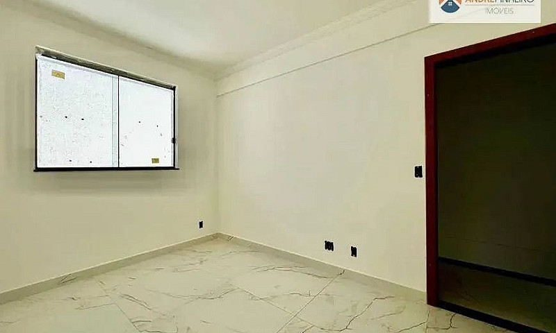Casa Com 3 Quartos À...