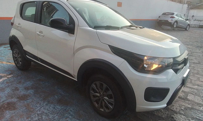 Fiat Mobi Trekking 1...
