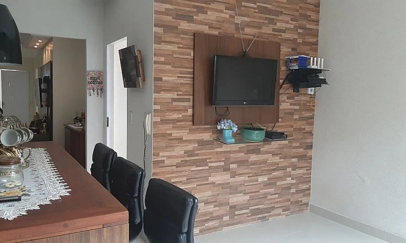 Casa A Venda...