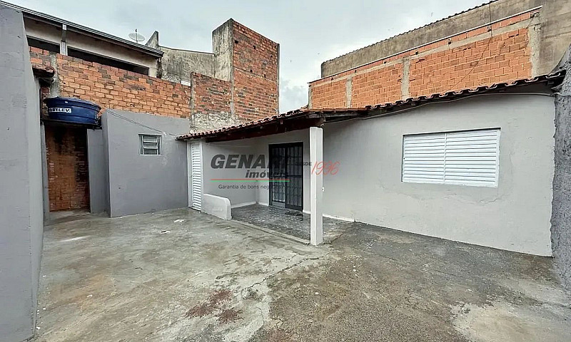 Casa Com 3 Quartos À...