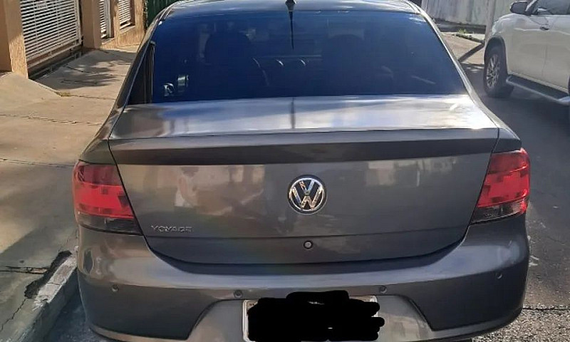 Volkswagen Voyage 1....
