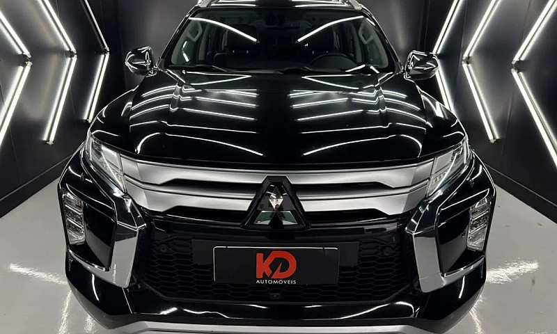 Mitsubishi Pajero Sp...