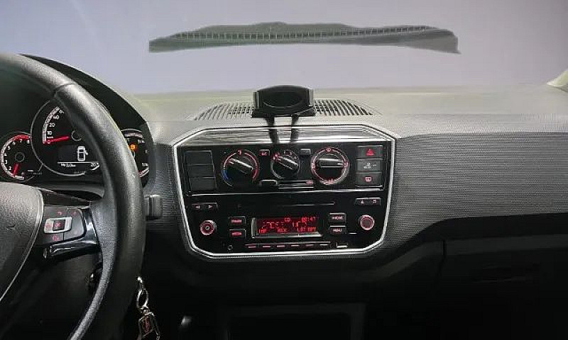 Volkswagen Up! Move ...