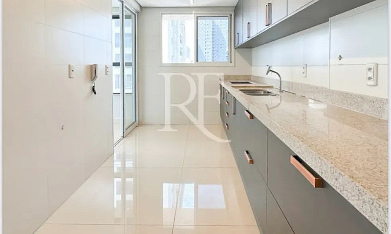 Apartamento De 187 M...
