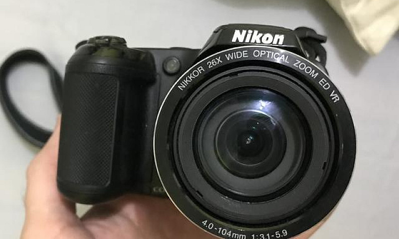 Câmera Nikon Coolpix...
