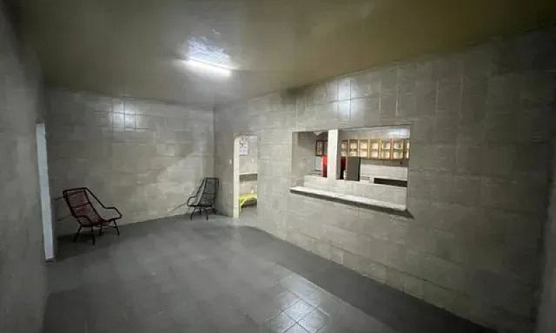% Casa Com Três Quar...